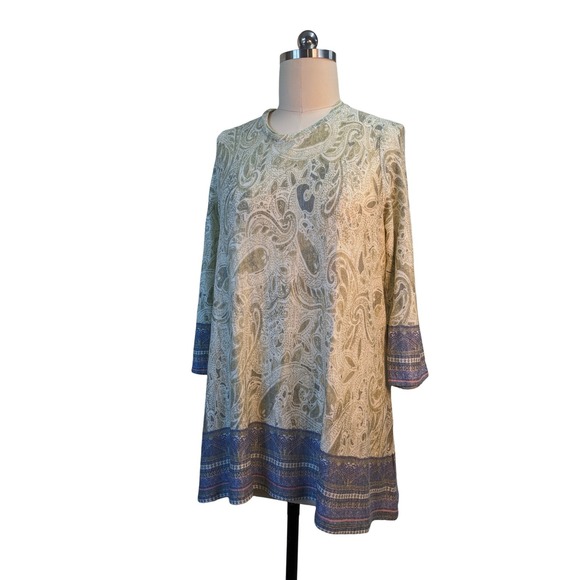 Tunic Top 1X green paisley print 3/4 sleeve blue seams super soft drapes well - Picture 4 of 5